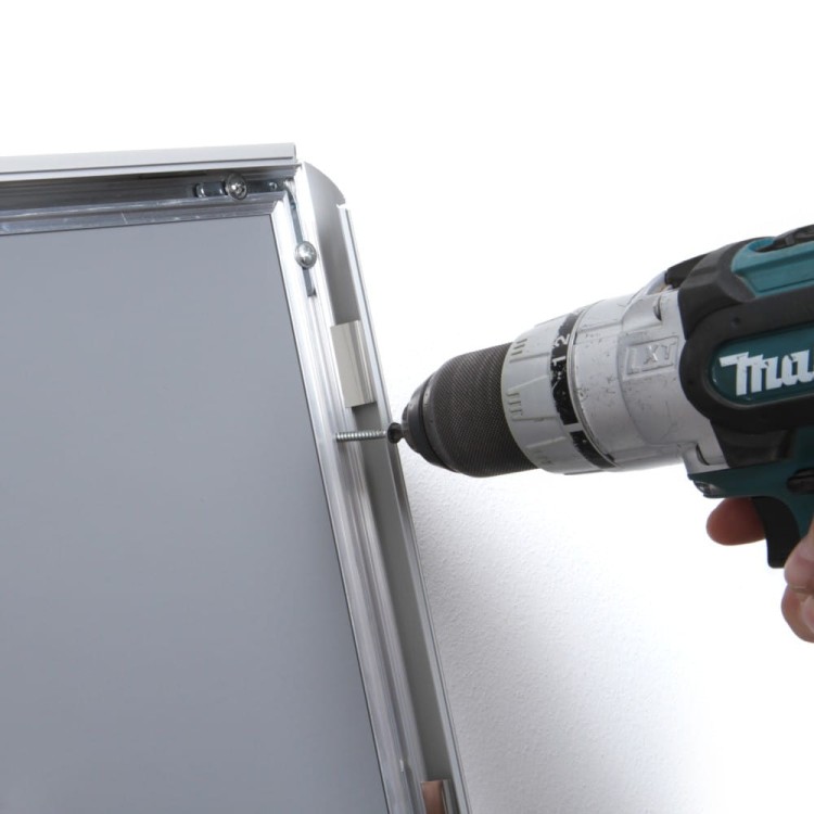 Ramka zatrzaskowa KRAST A0 (84,1 x 118,9 cm) aluminiowa srebrna z ostrym prostym narożnikiem rama ramka plakatowa OWZ ścienna na plakat na zdjęcia profil 25 mm