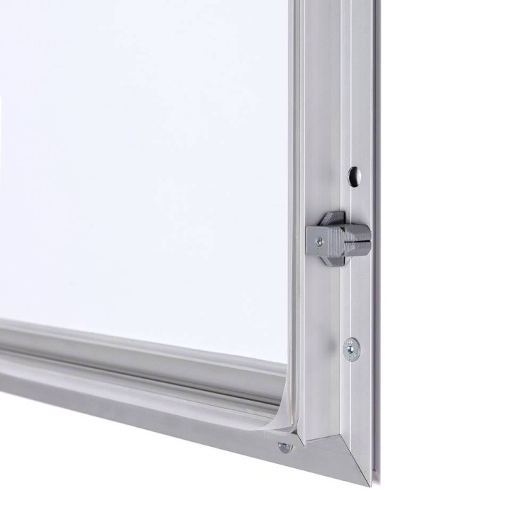 Gablota magnetyczna SLM 9xA4 z certyfikatem 65x91 cm trudnopalności B1 zamykana na kluczyk do użytku zewnętrznego gablota zewnętrzna gablota ogłoszeniowa gablota informacyjna tablica ogłoszeń tablica informacyjna ogniotrwała srebrny