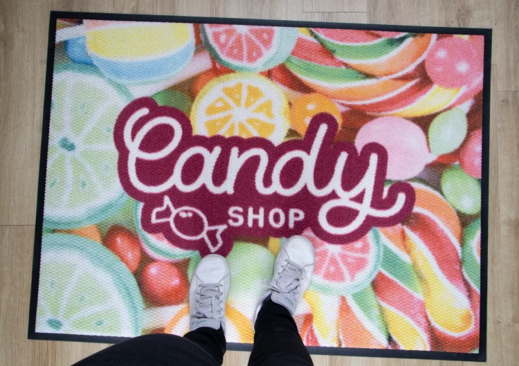 Mata podłogowa Universal Brush Guard - wycieraczka dywanik wykładzina z logo do zastosowań wewnętrznych i zewnętrznych