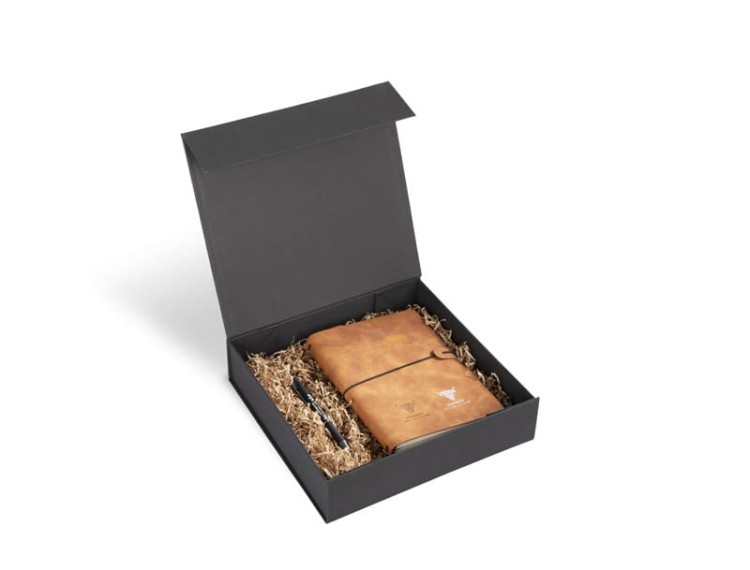 Pudełko prezentowe MAGIC "M" czarny z logo