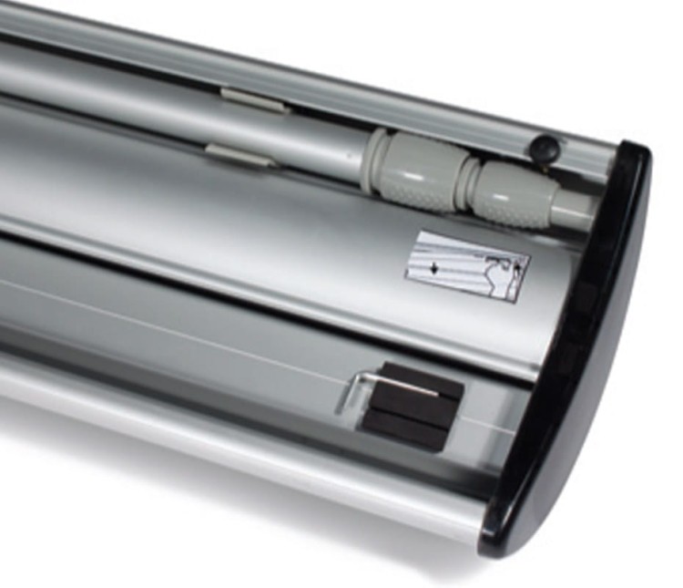 Kaseta - Rollup Barracuda 240 x 200 cm stojak reklamowy rozwijany z opcją wydruku