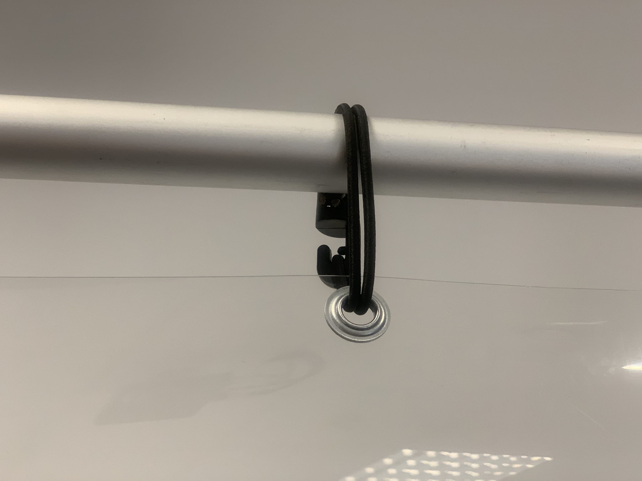 Detailní pohled na způsob montáže ochrany PET